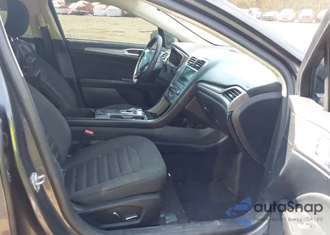 2019 Ford Fusion Hybrid Se из США, поврежденный, VIN 3FA6P0LU2KR109895